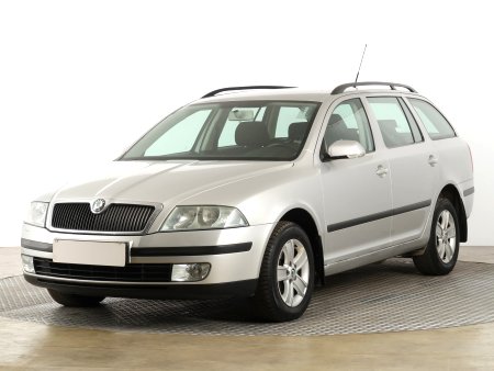 Škoda Octavia, 2006 - pohled č. 3