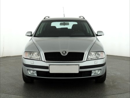 Škoda Octavia, 2008 - pohled č. 2
