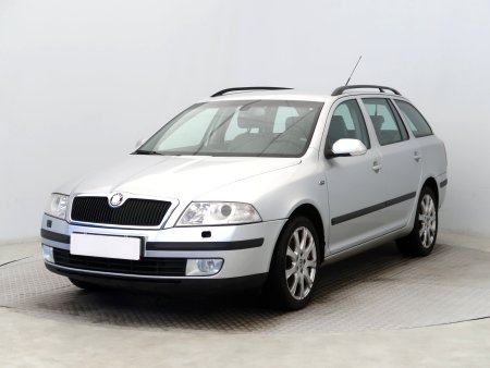 Škoda Octavia, 2008 - pohled č. 3