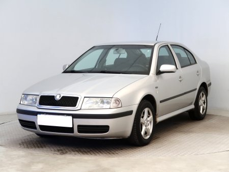Škoda Octavia, 2004 - pohled č. 3