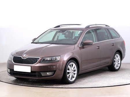Škoda Octavia, 2013 - pohled č. 3