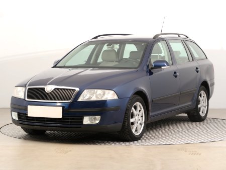 Škoda Octavia, 2008 - pohled č. 3