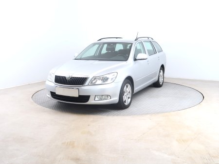 Škoda Octavia, 2012 - pohled č. 3