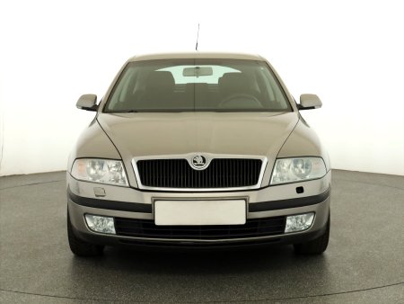 Škoda Octavia, 2006 - pohled č. 2