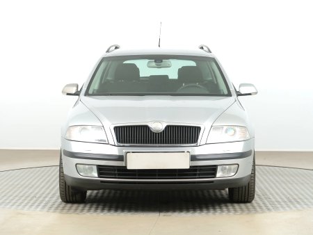 Škoda Octavia, 2008 - pohled č. 2