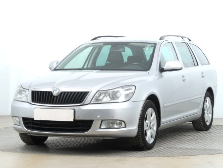 Škoda Octavia, 2012 - pohled č. 3