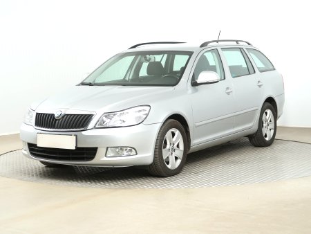 Škoda Octavia, 2011 - pohled č. 3