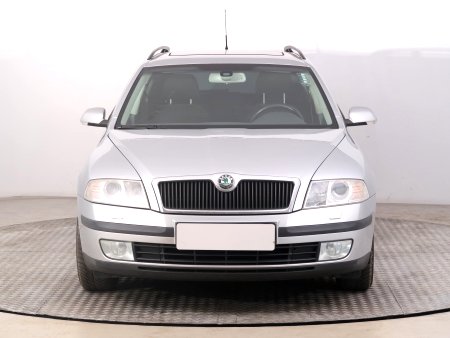 Škoda Octavia, 2008 - pohled č. 2