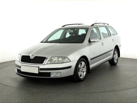 Škoda Octavia, 2006 - pohled č. 3