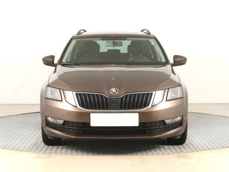 Škoda Octavia, 2019 - pohled č. 2