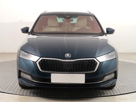 Škoda Octavia, 2020 - pohled č. 2