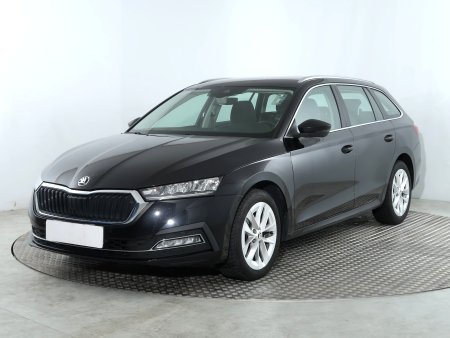 Škoda Octavia, 2020 - pohled č. 3