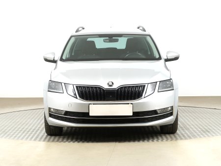 Škoda Octavia, 2018 - pohled č. 2