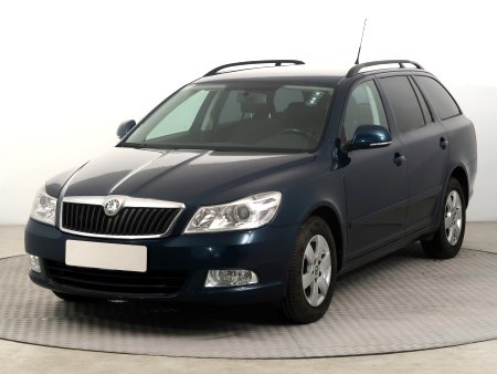 Škoda Octavia, 2012 - pohled č. 3