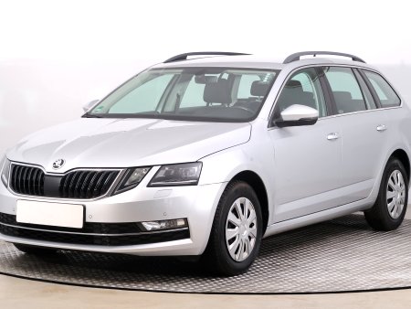 Škoda Octavia, 2017 - pohled č. 3