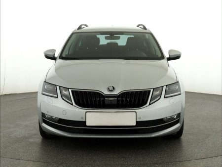Škoda Octavia, 2018 - pohled č. 2