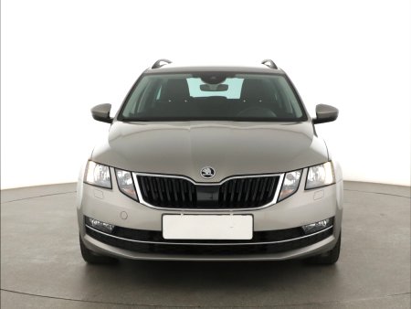 Škoda Octavia, 2019 - pohled č. 2