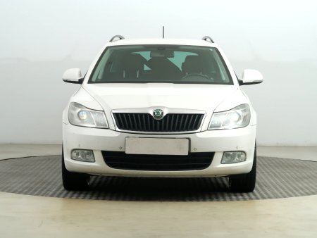 Škoda Octavia, 2012 - pohled č. 2
