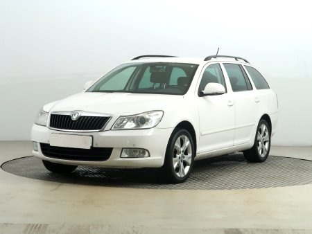 Škoda Octavia, 2012 - pohled č. 3