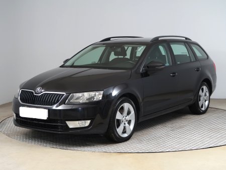 Škoda Octavia, 2014 - pohled č. 3