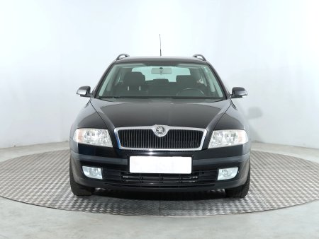 Škoda Octavia, 2008 - pohled č. 2