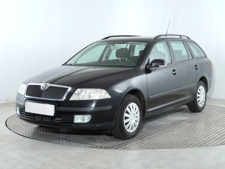 Škoda Octavia, 2008 - pohled č. 3