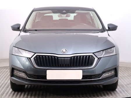 Škoda Octavia, 2021 - pohled č. 2