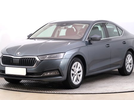 Škoda Octavia, 2021 - pohled č. 3