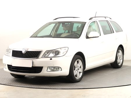 Škoda Octavia, 2011 - pohled č. 3