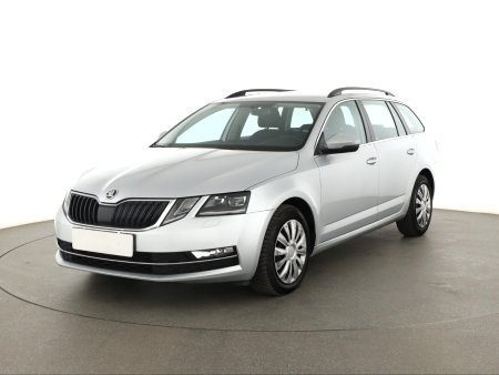 Škoda Octavia, 2018 - pohled č. 3