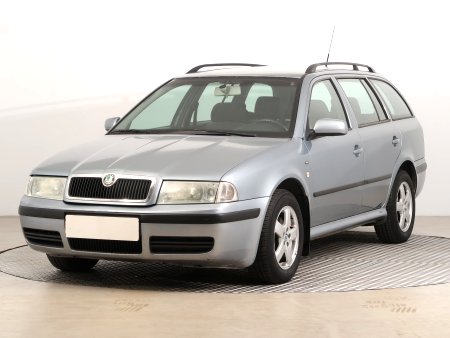 Škoda Octavia, 2003 - pohled č. 3