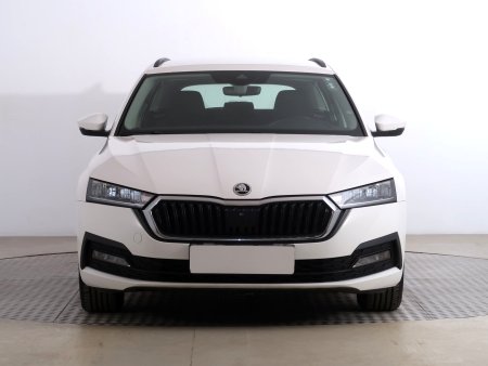 Škoda Octavia, 2021 - pohled č. 2