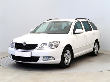 Škoda Octavia, 2011 - pohled č. 3