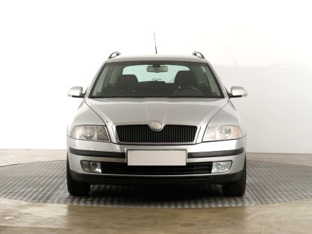 Škoda Octavia, 2008 - pohled č. 2