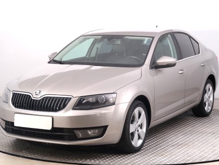 Škoda Octavia, 2013 - pohled č. 3