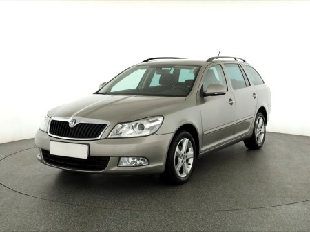 Škoda Octavia, 2013 - pohled č. 3