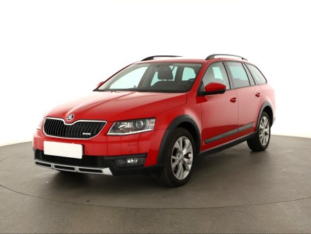 Škoda Octavia Scout, 2014 - pohled č. 3