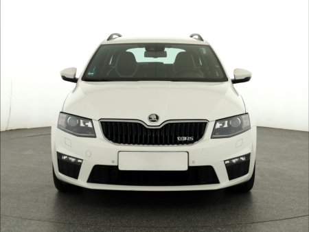 Škoda Octavia, 2014 - pohled č. 2