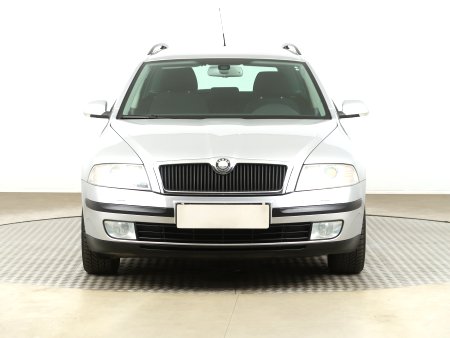 Škoda Octavia, 2008 - pohled č. 2