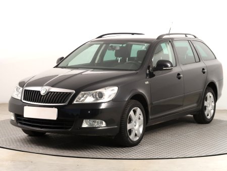 Škoda Octavia, 2012 - pohled č. 3