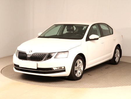 Škoda Octavia, 2019 - pohled č. 3