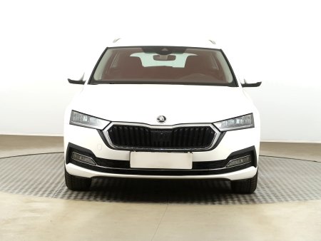 Škoda Octavia, 2023 - pohled č. 2