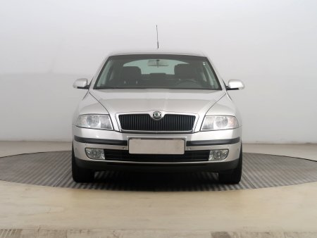 Škoda Octavia, 2006 - pohled č. 2
