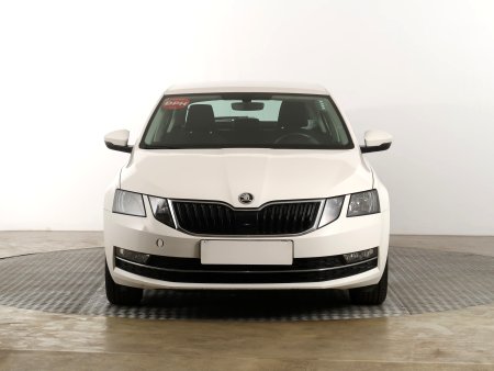 Škoda Octavia, 2019 - pohled č. 2