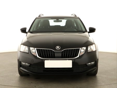 Škoda Octavia, 2020 - pohled č. 2