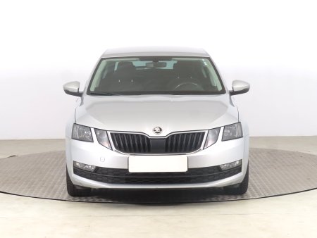 Škoda Octavia, 2018 - pohled č. 2