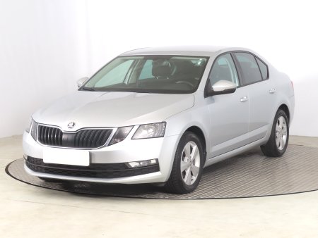 Škoda Octavia, 2018 - pohled č. 3