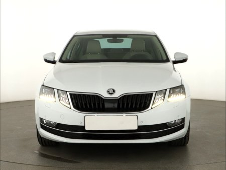 Škoda Octavia, 2019 - pohled č. 2
