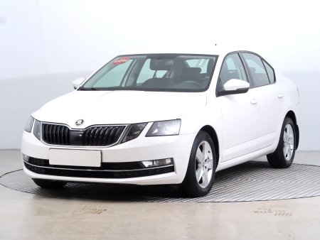 Škoda Octavia, 2019 - pohled č. 3