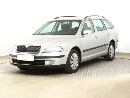 Škoda Octavia, 2006 - pohled č. 3